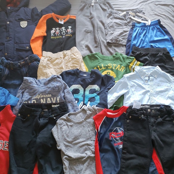 4 to 5 yr old boys clothes - Picture 3 of 3
